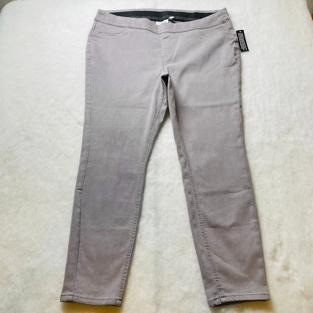 NWT Denim & Co. Womens Gray Comfy Straight Leg Pull On Jegging Jeans Size 20W